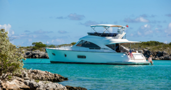 Riviera Launches New Belize 54 Daybridge with IPS