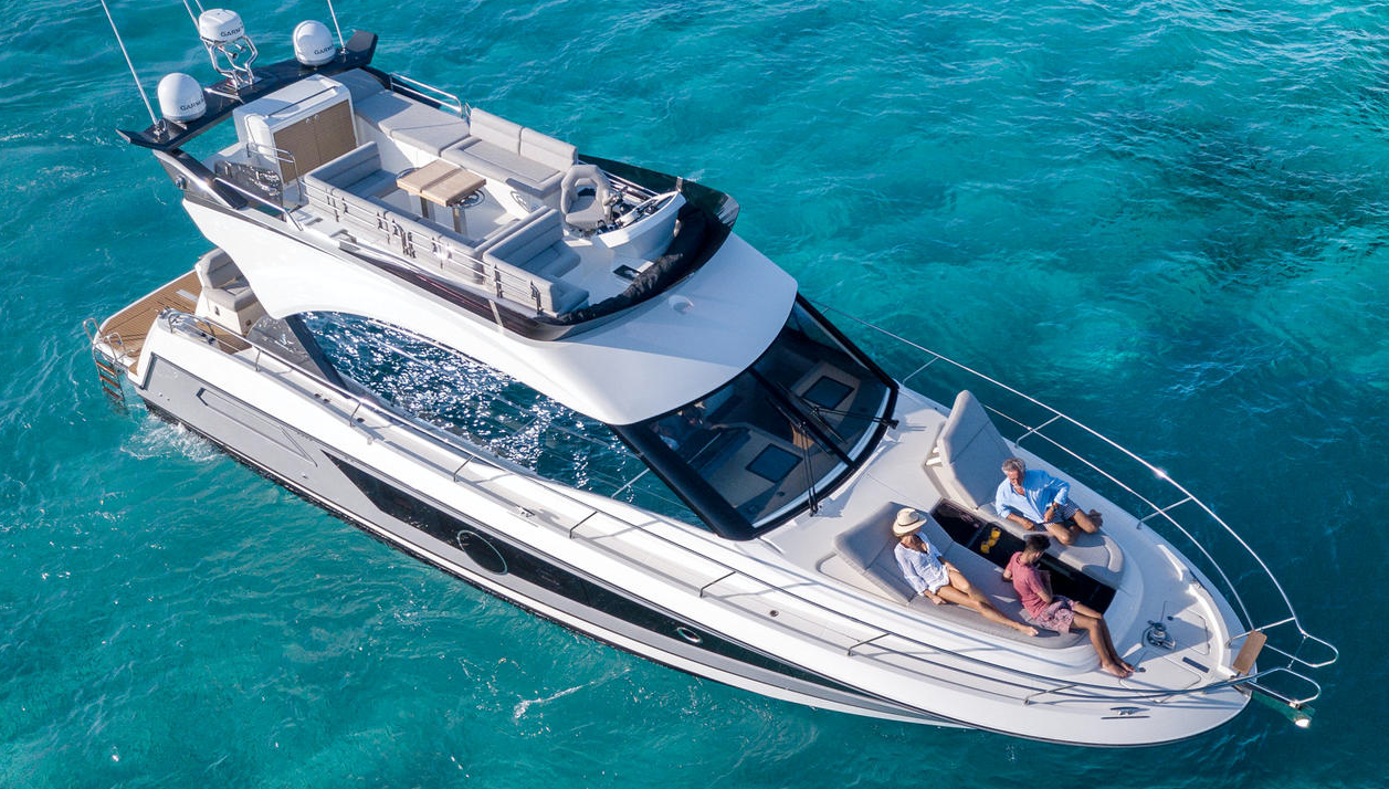 New Monte Carlo 52: A Smart Luxury Cruiser