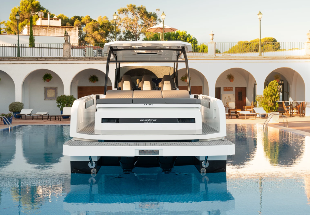 De Antonio Launches 36 with Hidden Outboards