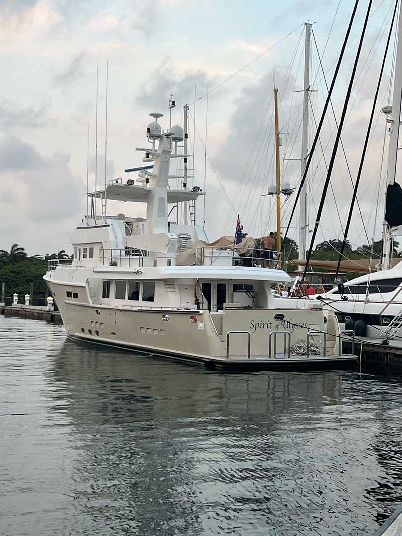 Motor yacht outlet ulysses owner